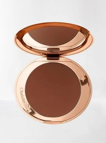 Charlotte Tilbury ORIGINAL | AIRBRUSH BRONZER | bronceador mate para todo tipo de piel | 16 g | BELLA by Cloud.Sales Cosmetics (4 DEEP, 16.00 g (Paquete de 1))